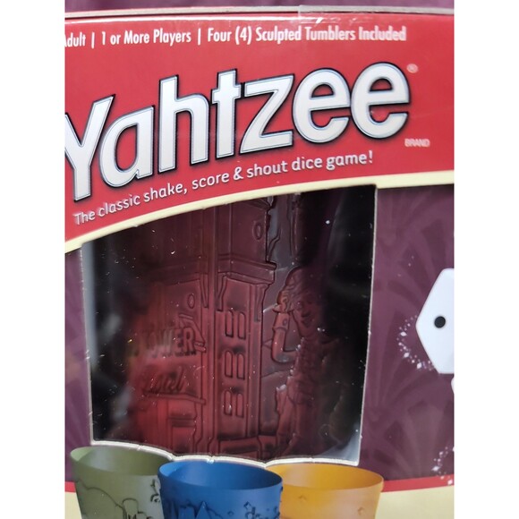 Disney Parks Theme Park Edition Yahtzee Game – Walt Disney World - Picture 3 of 6